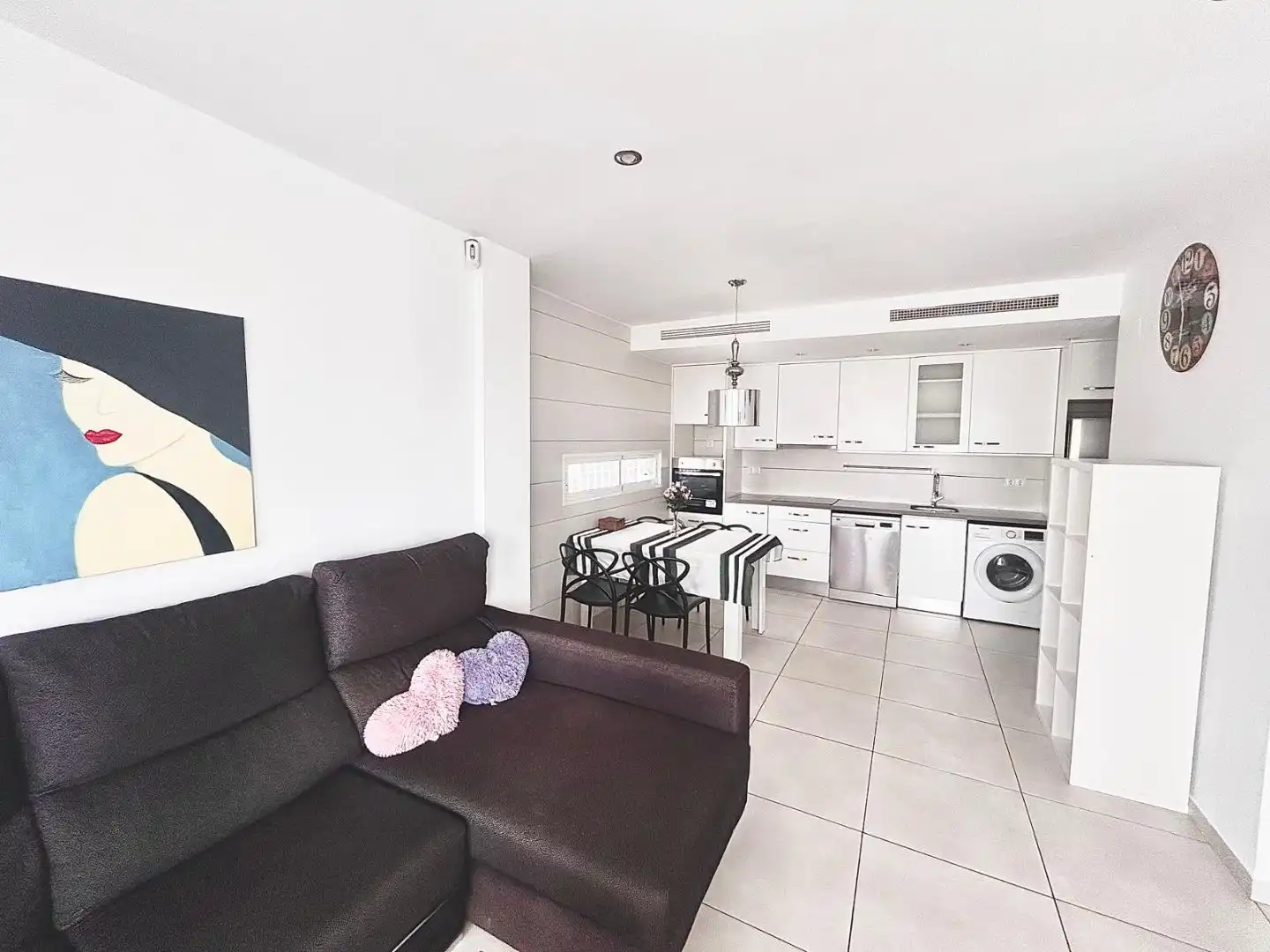 Wohnzimmer von Wohnung zum Verkauf in Torrevieja mit Klimaanlage, Terrasse und Schwimmbad