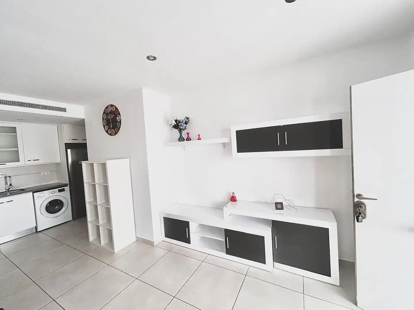 Wohnzimmer von Wohnung zum Verkauf in Torrevieja mit Klimaanlage, Terrasse und Schwimmbad