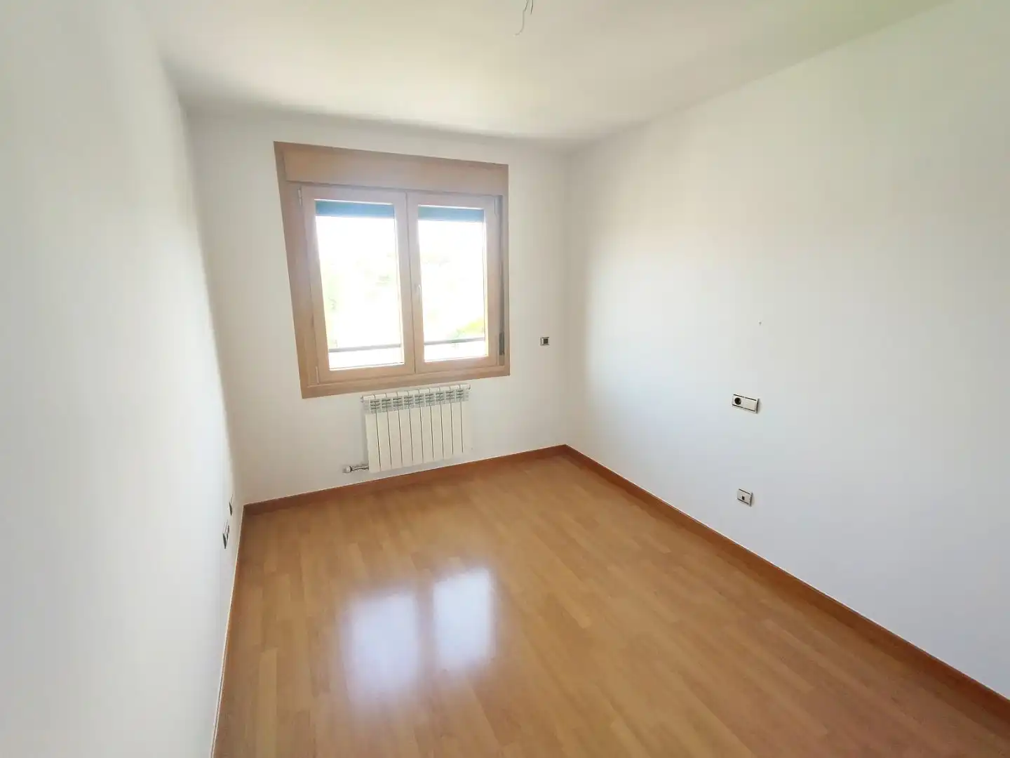 Flat for rent in Calle Federico de Onís, 48, Salamanca Capital Bedroom of Flat for rent in Salamanca Capital with Balcony