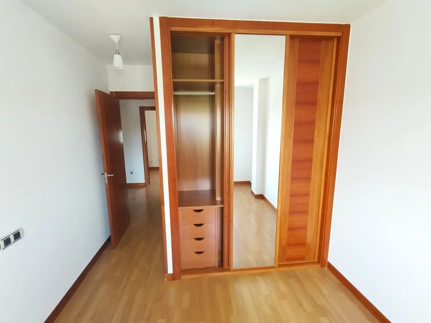 Flat for rent in Calle Federico de Onís, 48, Salamanca Capital Bedroom of Flat for rent in Salamanca Capital with Balcony