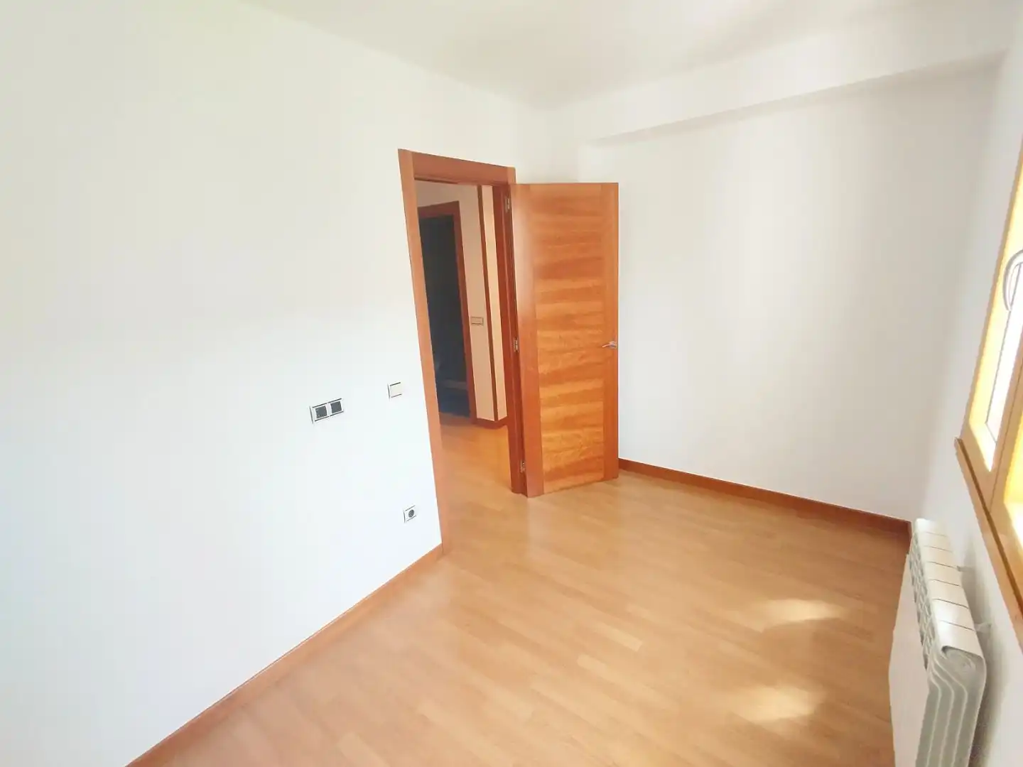 Flat for rent in Calle Federico de Onís, 48, Salamanca Capital Bedroom of Flat for rent in Salamanca Capital with Balcony