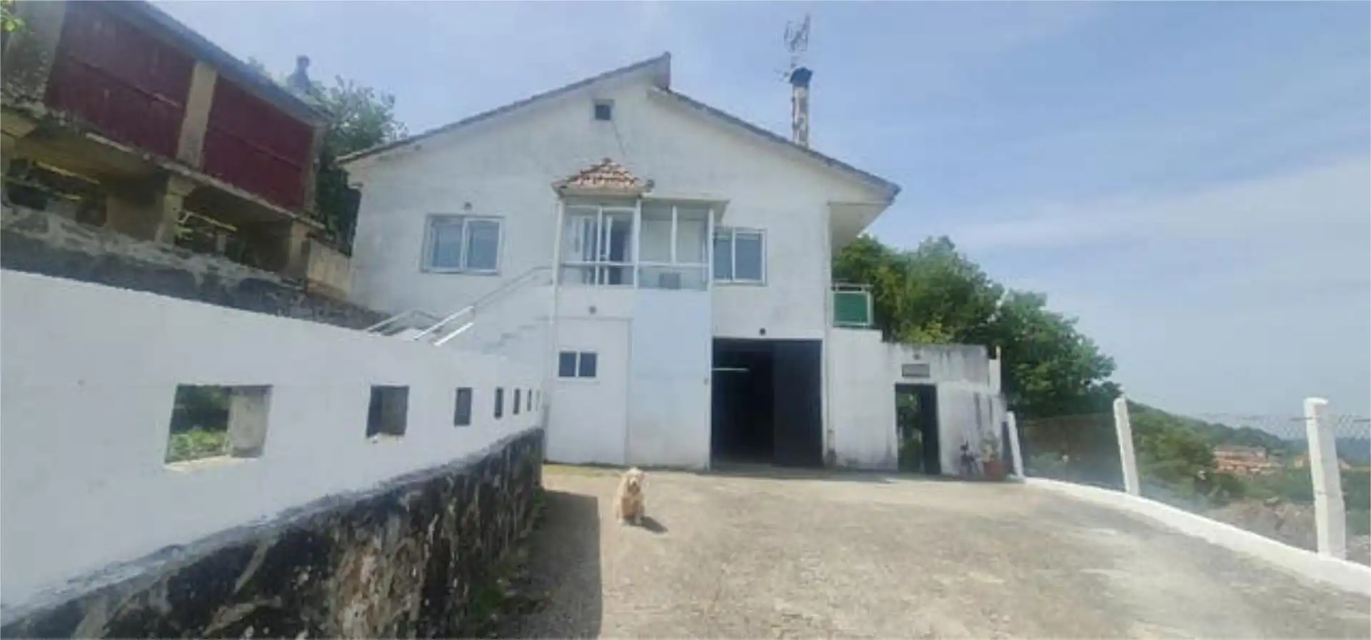 Casa o xalet en venda a Nogueira de Ramuín Vista exterior de Casa o xalet en venda en Nogueira de Ramuín amb Calefacció, Jardí privat i Terrassa