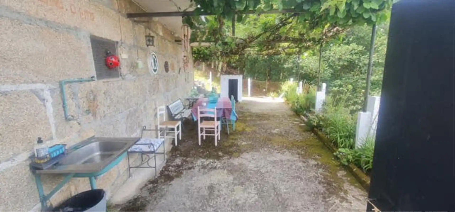 Casa o xalet en venda a Nogueira de Ramuín Terrassa de Casa o xalet en venda en Nogueira de Ramuín amb Calefacció, Jardí privat i Terrassa