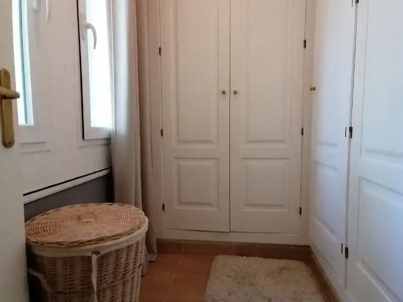 Piso en venta en Calle Incosol, 40, Río Real Habitación de Piso en venta en Marbella con Aire acondicionado, Calefacción y Terraza