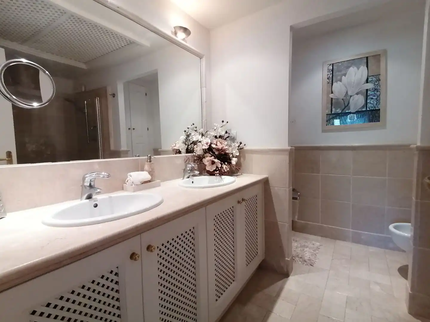 Piso en venta en Calle Incosol, 40, Río Real Baño de Piso en venta en Marbella con Aire acondicionado, Calefacción y Terraza