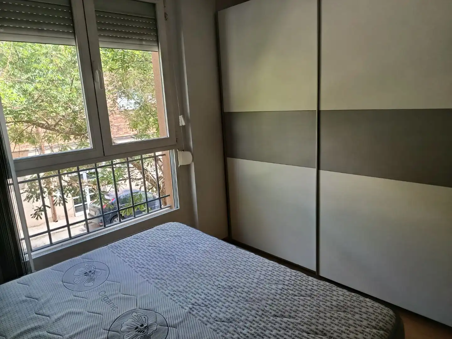 Habitación de Apartamento de alquiler en Almansa con Aire acondicionado, Calefacción y Parquet