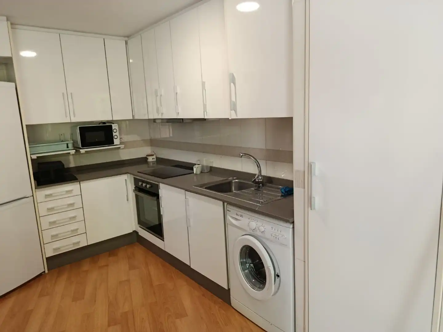 Cocina de Apartamento de alquiler en Almansa con Aire acondicionado, Calefacción y Parquet