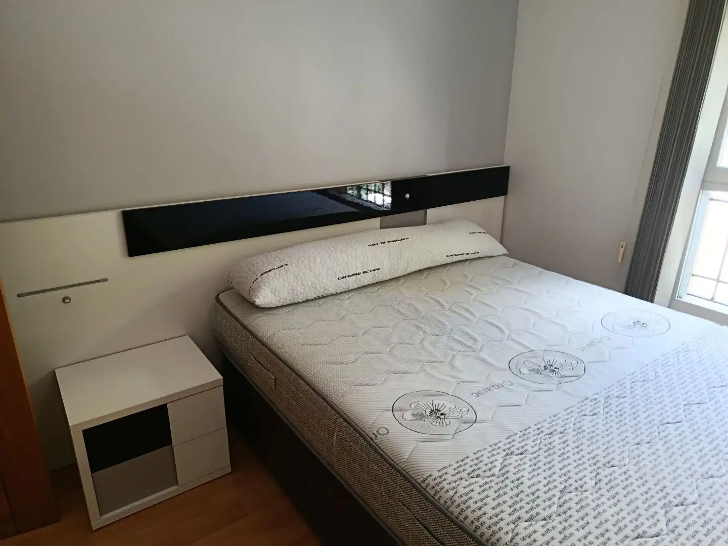 Habitación de Apartamento de alquiler en Almansa con Aire acondicionado, Calefacción y Parquet