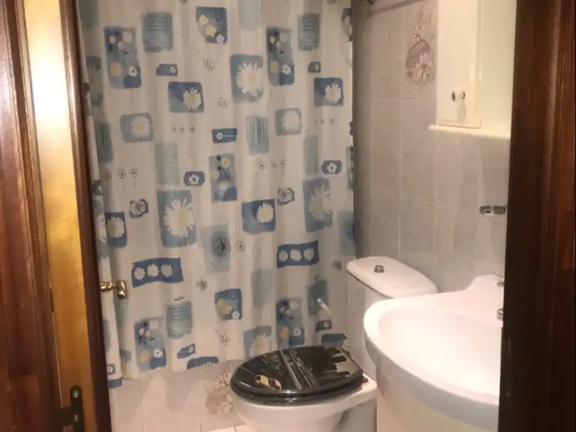 Bathroom of Flat for sale in Miranda de Ebro