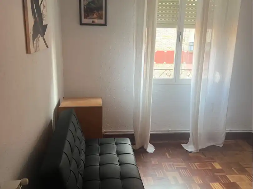 Bedroom of Flat for sale in Miranda de Ebro
