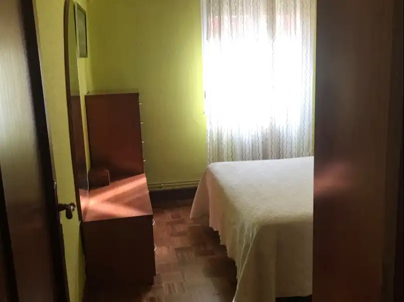 Bedroom of Flat for sale in Miranda de Ebro