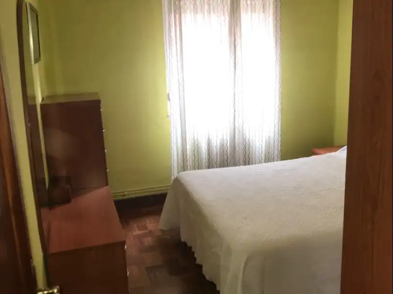 Bedroom of Flat for sale in Miranda de Ebro