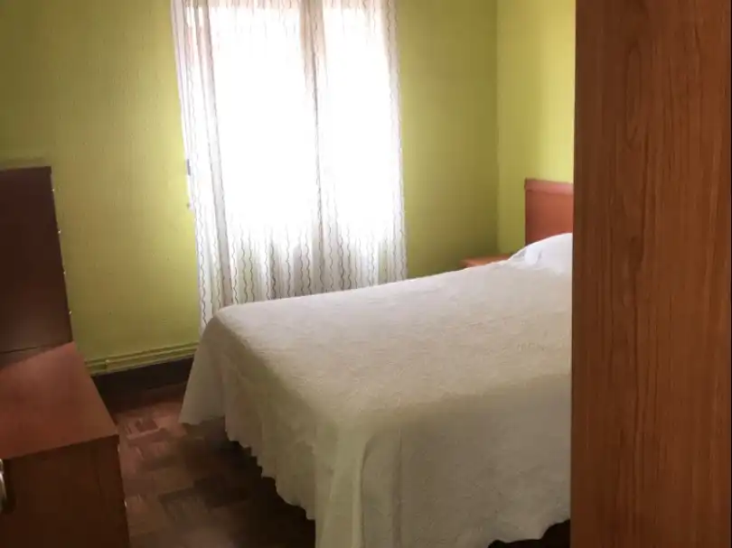Bedroom of Flat for sale in Miranda de Ebro