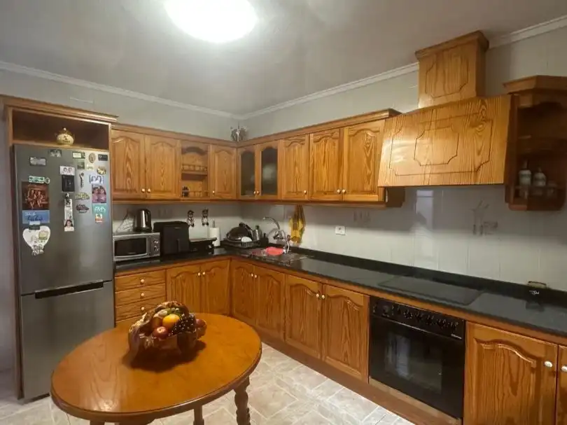 Casa adosada en venta en Calle Chafaris, 43, Valterra - Altavista Cocina de Casa adosada en venta en Arrecife con Terraza, Amueblado y Balcón