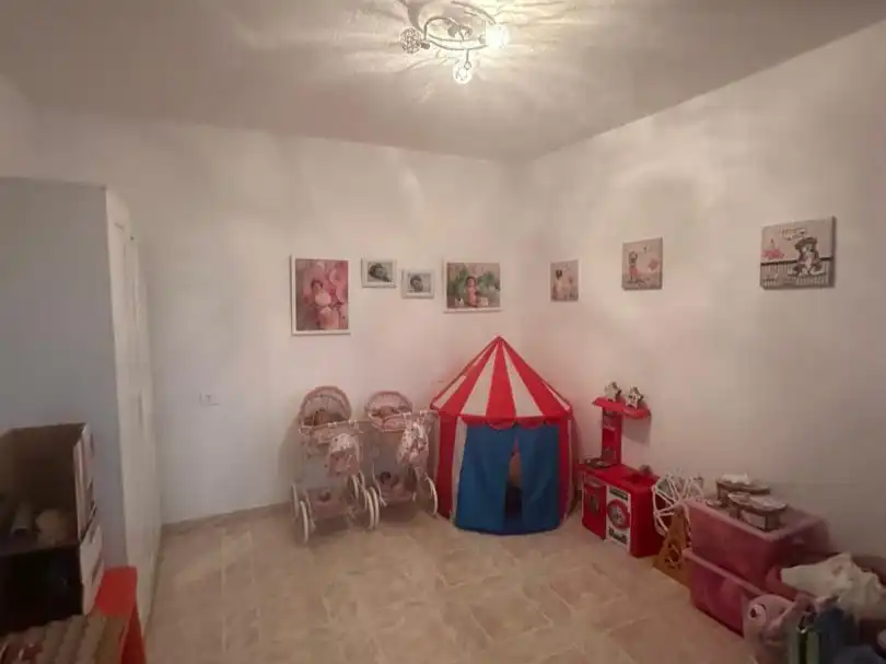 Casa adosada en venta en Calle Chafaris, 43, Valterra - Altavista Casa adosada en venta en Arrecife con Terraza, Amueblado y Balcón