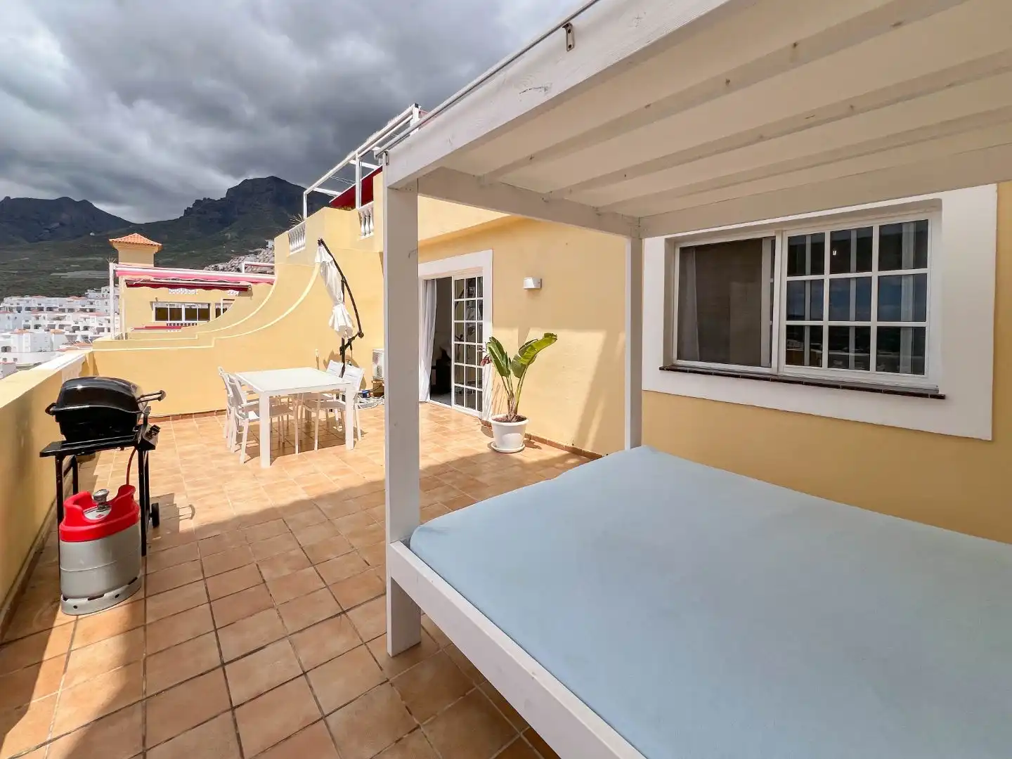 Wohnungen zum Verkauf in Calle Baleares, 8, Torviscas Centro y Alto Terrasse von Wohnungen zum Verkauf in Adeje mit Klimaanlage, Terrasse und Schwimmbad