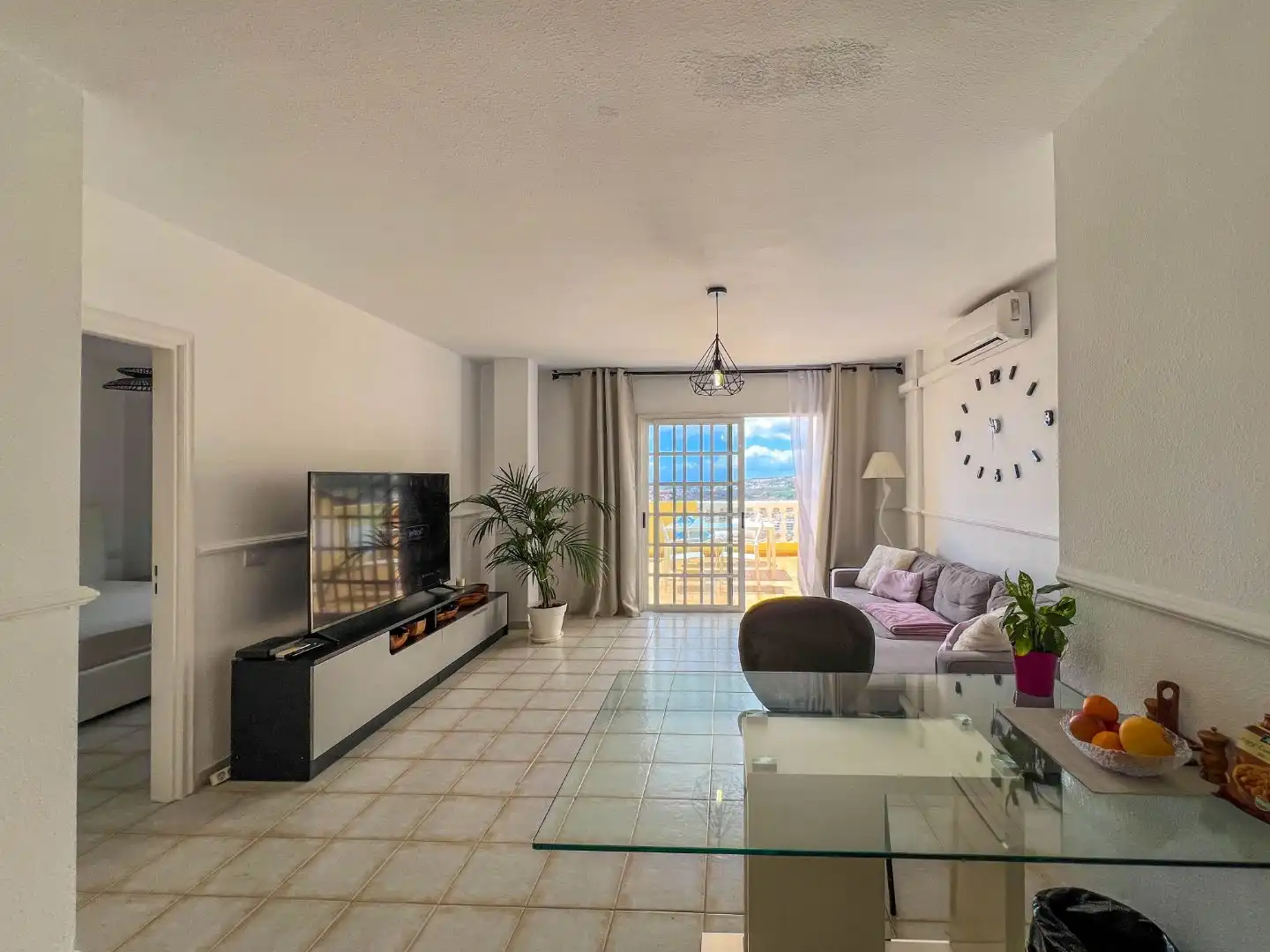 Wohnungen zum Verkauf in Calle Baleares, 8, Torviscas Centro y Alto Wohnzimmer von Wohnungen zum Verkauf in Adeje mit Klimaanlage, Terrasse und Schwimmbad