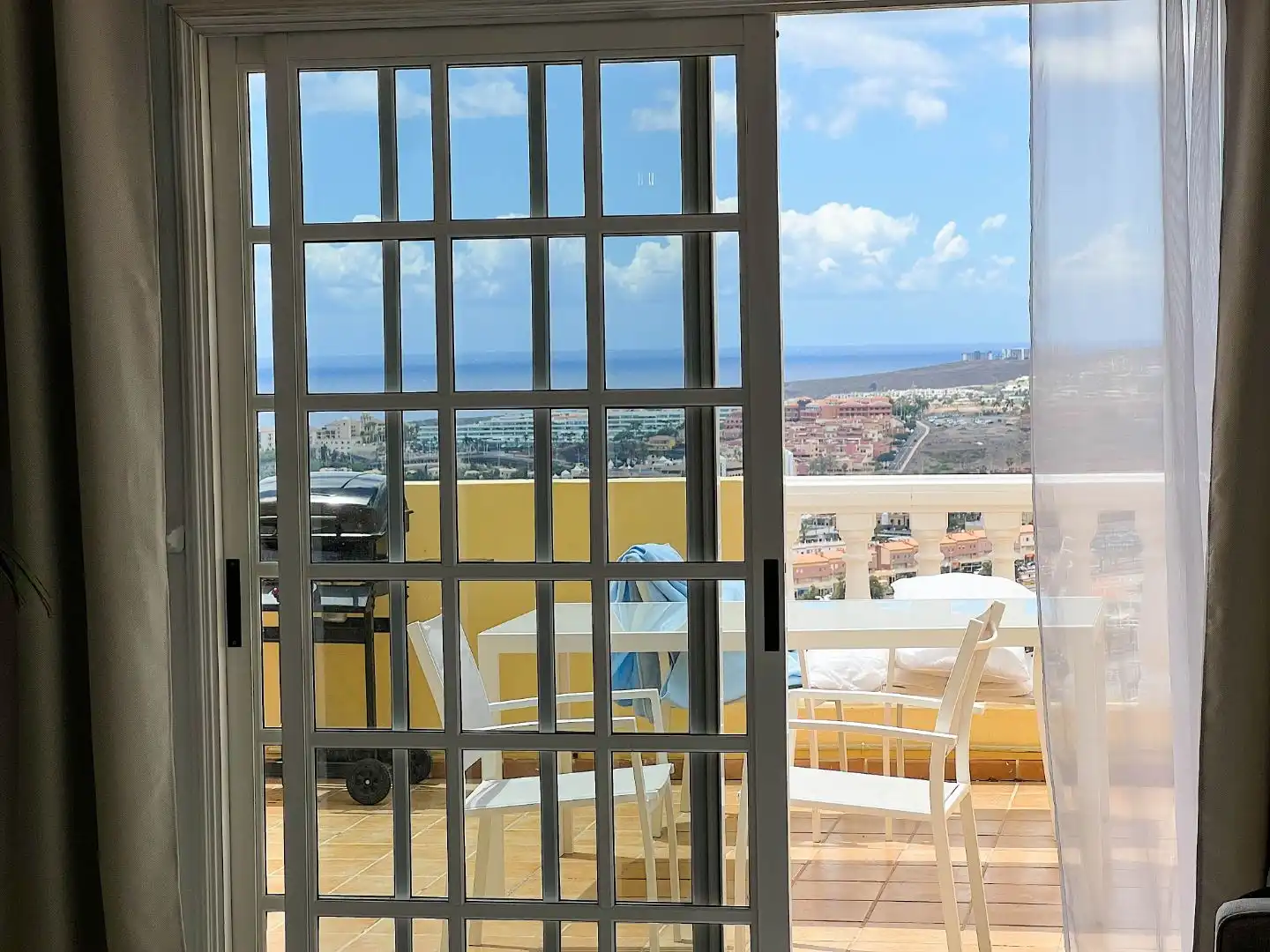 Wohnungen zum Verkauf in Calle Baleares, 8, Torviscas Centro y Alto Außenansicht von Wohnungen zum Verkauf in Adeje mit Klimaanlage, Terrasse und Schwimmbad