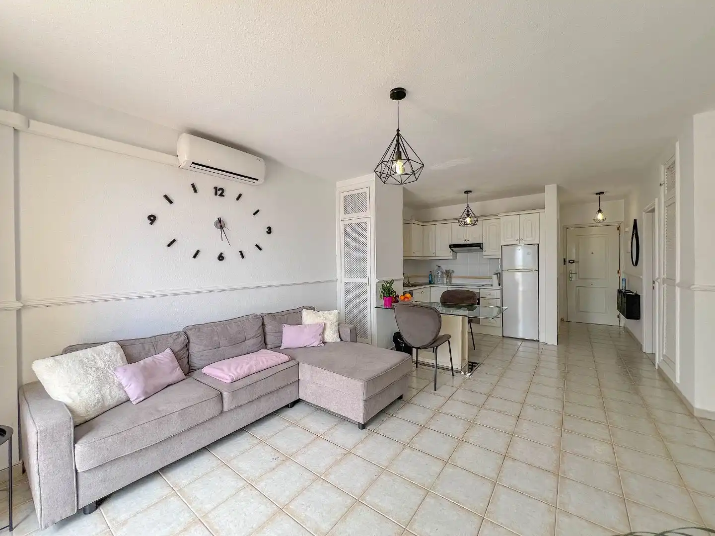 Wohnungen zum Verkauf in Calle Baleares, 8, Torviscas Centro y Alto Wohnzimmer von Wohnungen zum Verkauf in Adeje mit Klimaanlage, Terrasse und Schwimmbad