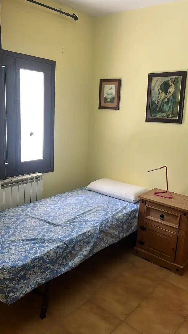 Zimmer in Avenida Cañada Real, 24, Los Molinos