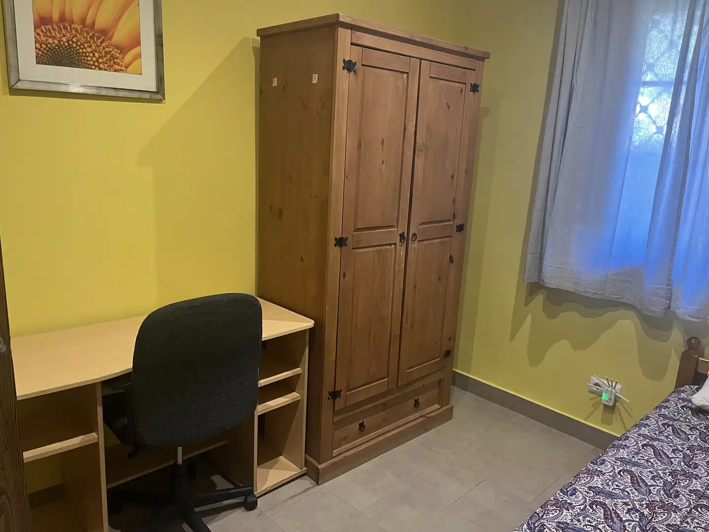 Zimmer in Avenida Cañada Real, 24, Los Molinos