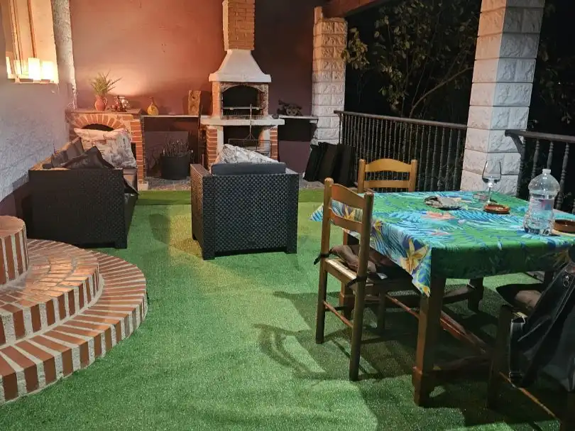 Casa o chalet en venta en Calle Angeles, 22, Mieza Terraza de Casa o chalet en venta en Mieza con Calefacción, Jardín privado y Parquet