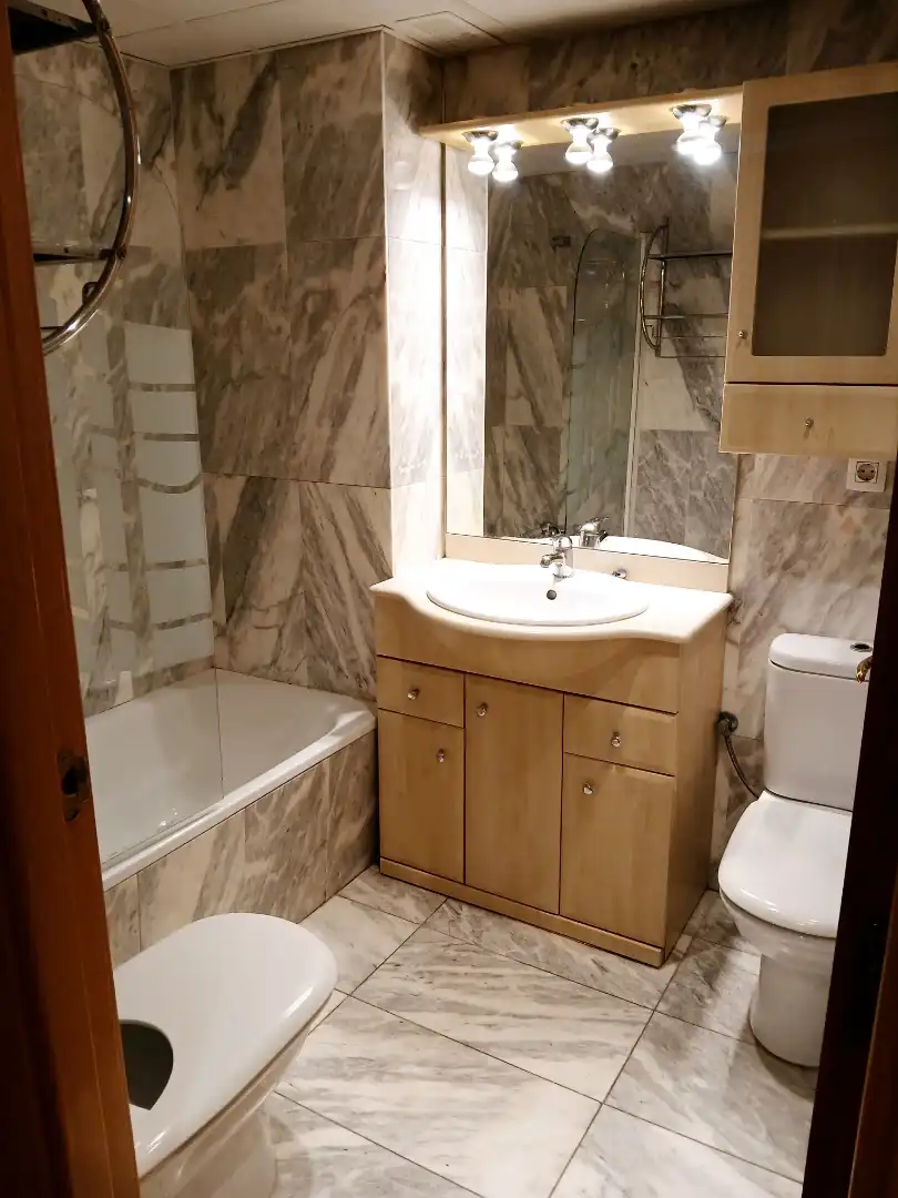Baño de Piso en venta en María de Huerva con Calefacción, Terraza y Horno