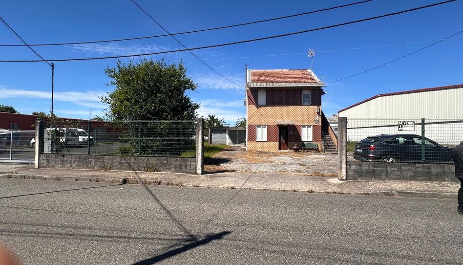 Casa o chalet en venta en Camiño Lagoas 2, 2, Piñeiros- Freixeiro, Narón - imagen 1 Foto 1 de Casa o chalet en venta en Camiño Lagoas 2, 2, Piñeiros- Freixeiro, Narón