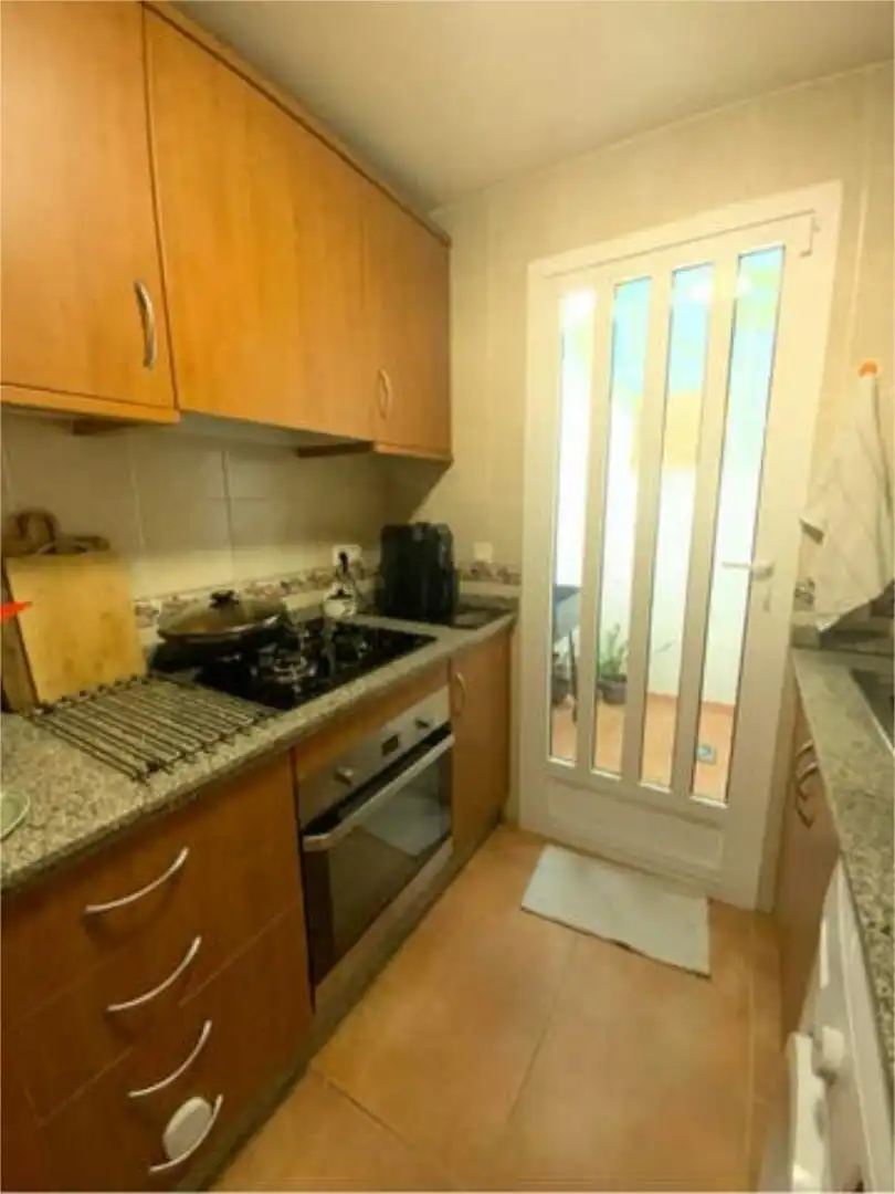 Piso en venta en Molins - Campaneta - San Bartolomé Cocina de Piso en venta en Orihuela con Jardín privado, Trastero y Piscina