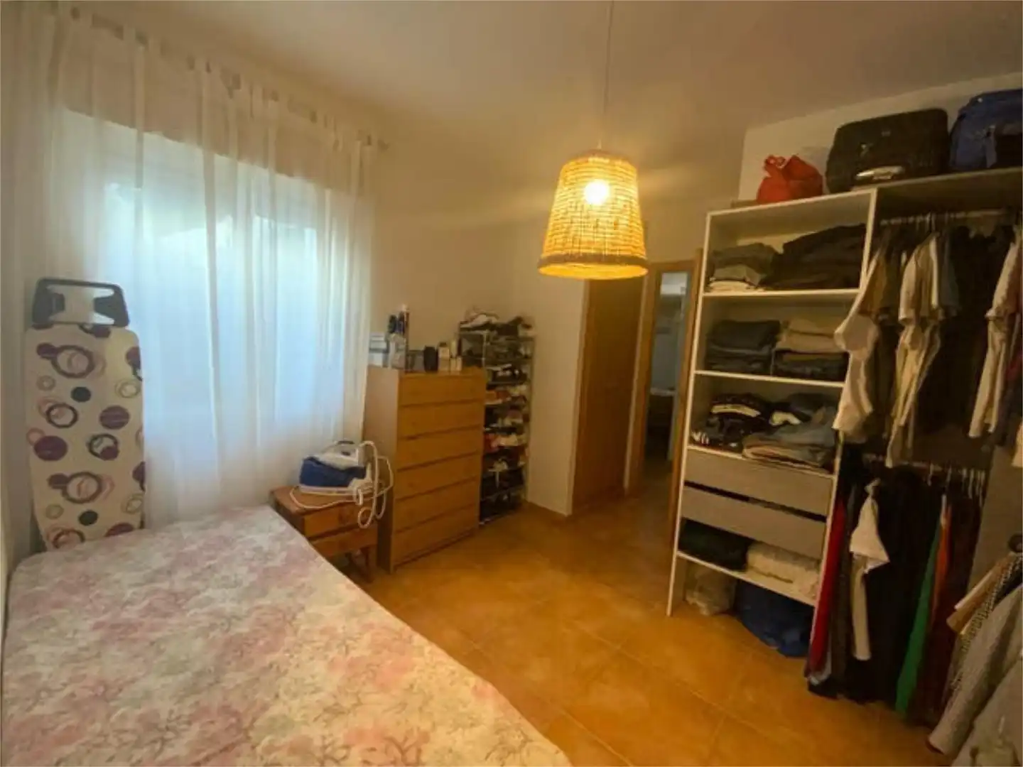 Piso en venta en Molins - Campaneta - San Bartolomé Habitación de Piso en venta en Orihuela con Jardín privado, Trastero y Piscina