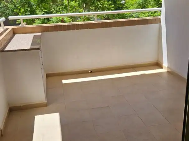 Flat for sale in Avenida Central, 54, Jardines del Mar Balcony of Flat for sale in Oropesa del Mar / Orpesa with Air Conditioner, Terrace and Swimming Pool