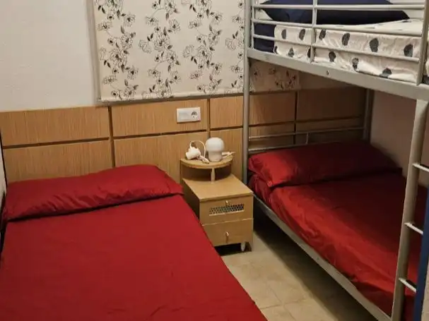 Flat for sale in Avenida Central, 54, Jardines del Mar Bedroom of Flat for sale in Oropesa del Mar / Orpesa with Air Conditioner, Terrace and Swimming Pool