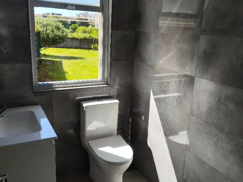 Baño de Piso de alquiler en Fene