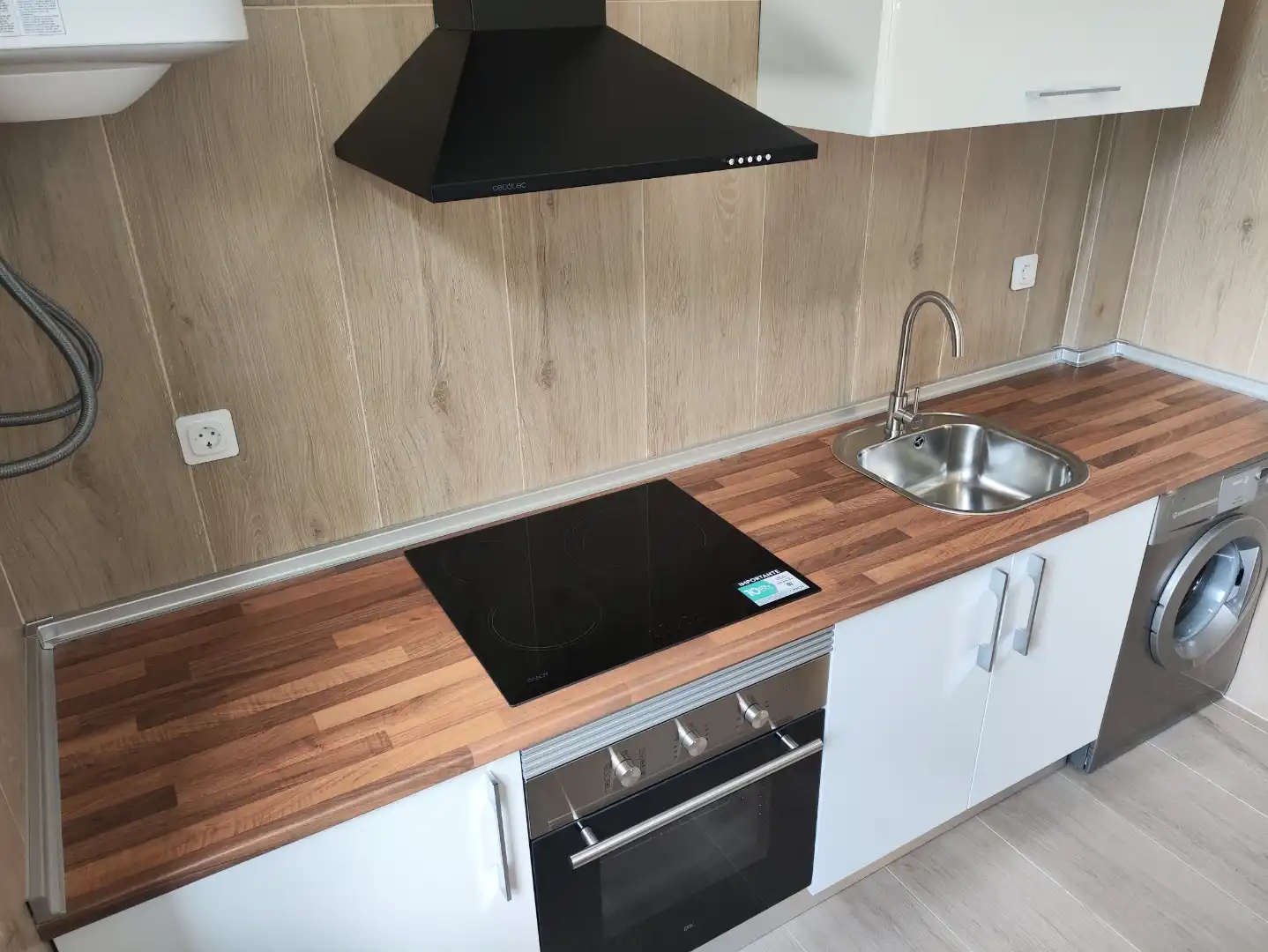 Piso de alquiler en Rúa Travesa, 1, Fene Cocina de Piso de alquiler en Fene con Parquet y Amueblado