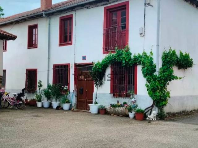 Casa-chalet en Venta en Calle la Iglesia, 6 en Villamejil