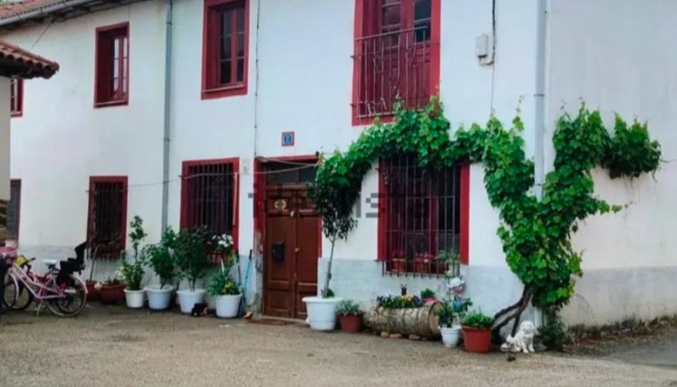 Casa o chalet en venta en Calle la Iglesia, 6, Villamejil, León - imagen 1 Foto 1 de Casa o chalet en venta en Calle la Iglesia, 6, Villamejil, León