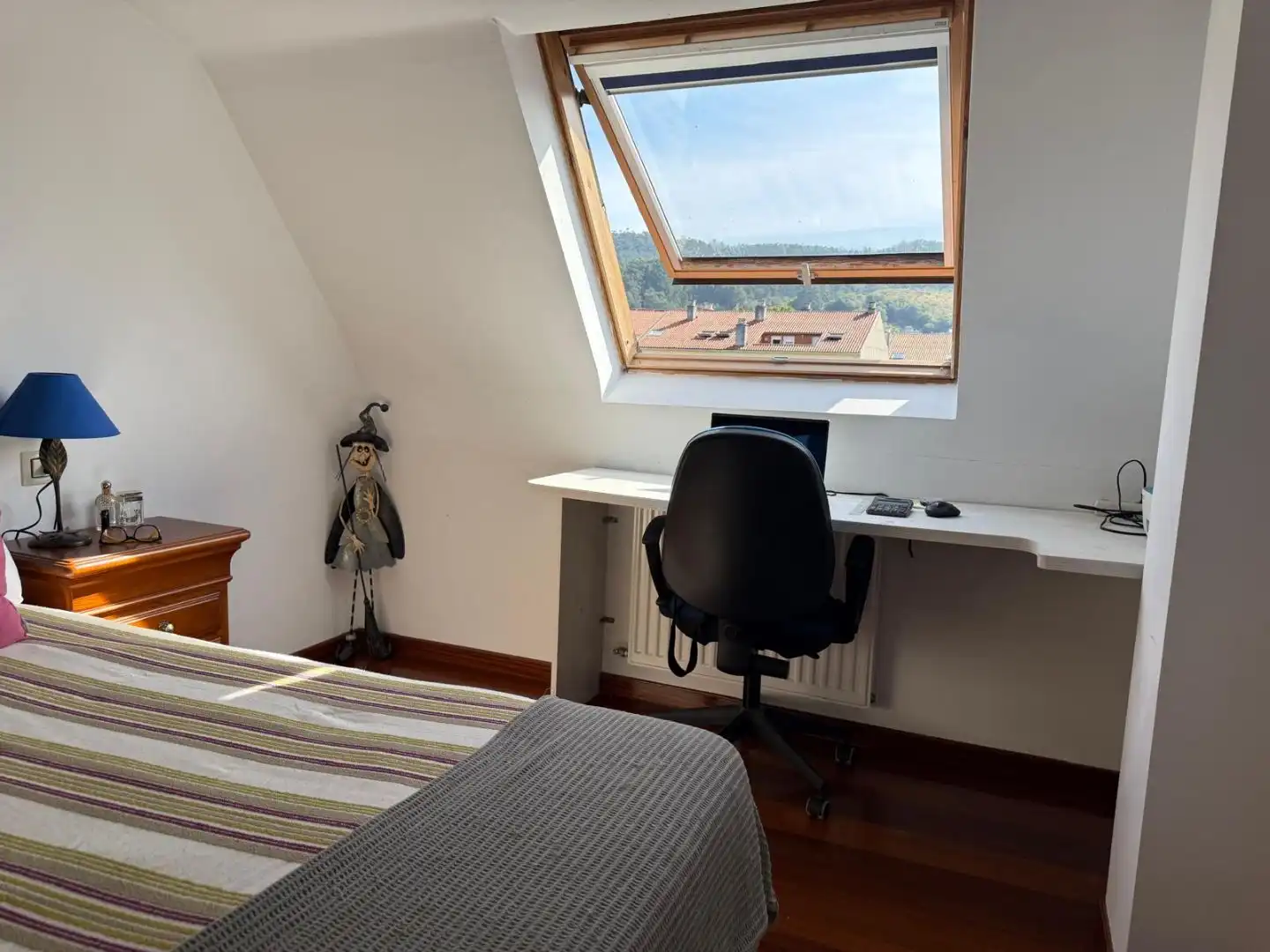 Dachboden zum Verkauf in Rúa Xohán Xesús González, 24, Cuntis Schlafzimmer von Dachboden zum Verkauf in Cuntis mit Heizung, Parkett und Möbliert