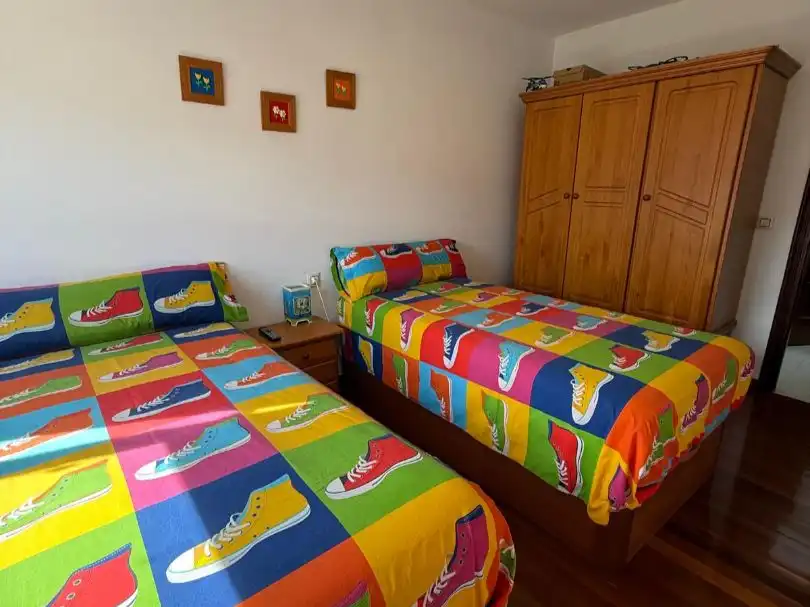 Dachboden zum Verkauf in Rúa Xohán Xesús González, 24, Cuntis Schlafzimmer von Dachboden zum Verkauf in Cuntis mit Heizung, Parkett und Möbliert