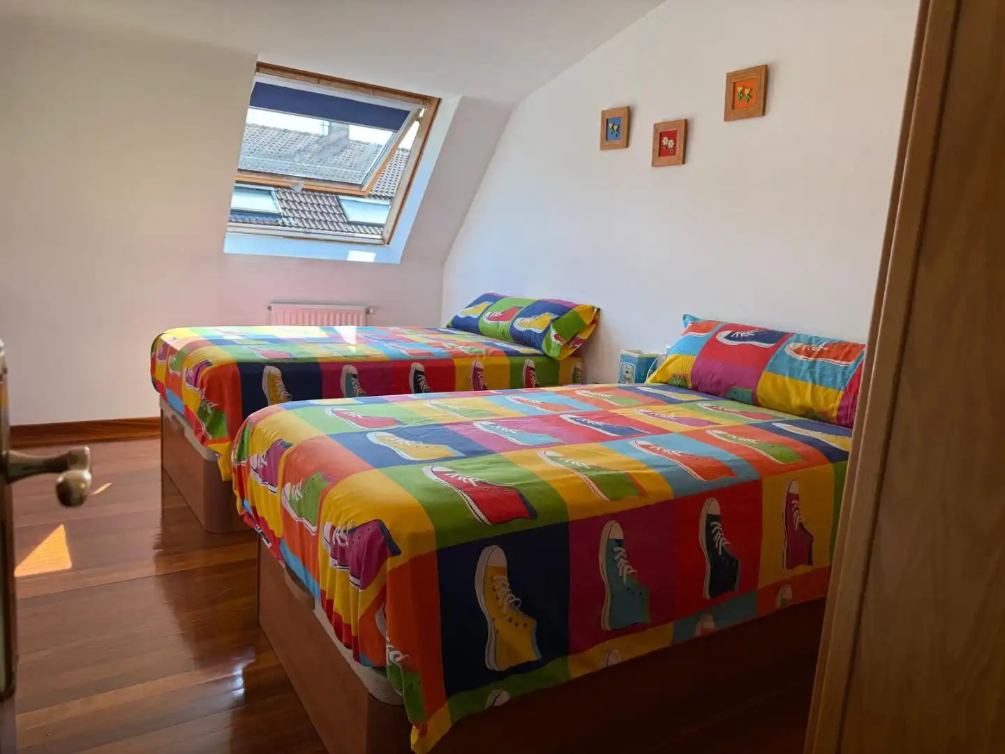 Dachboden zum Verkauf in Rúa Xohán Xesús González, 24, Cuntis Schlafzimmer von Dachboden zum Verkauf in Cuntis mit Heizung, Parkett und Möbliert