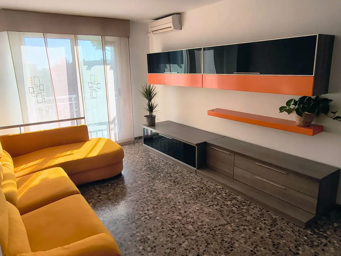 Piso en venta en Carrer de Jaume I, 50, Sueca ciudad Sala de estar de Piso en venta en Sueca con Aire acondicionado, Amueblado y Balcón