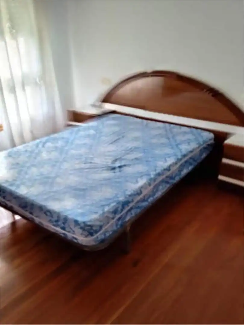 Habitación de Piso de alquiler en Xinzo de Limia con Calefacción, Terraza y Amueblado