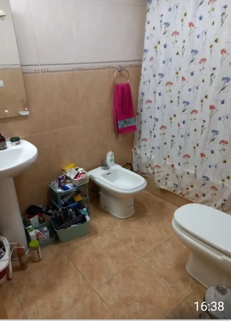 Baño de Piso de alquiler en Vilanova de la Barca con Trastero y Parking comunitario
