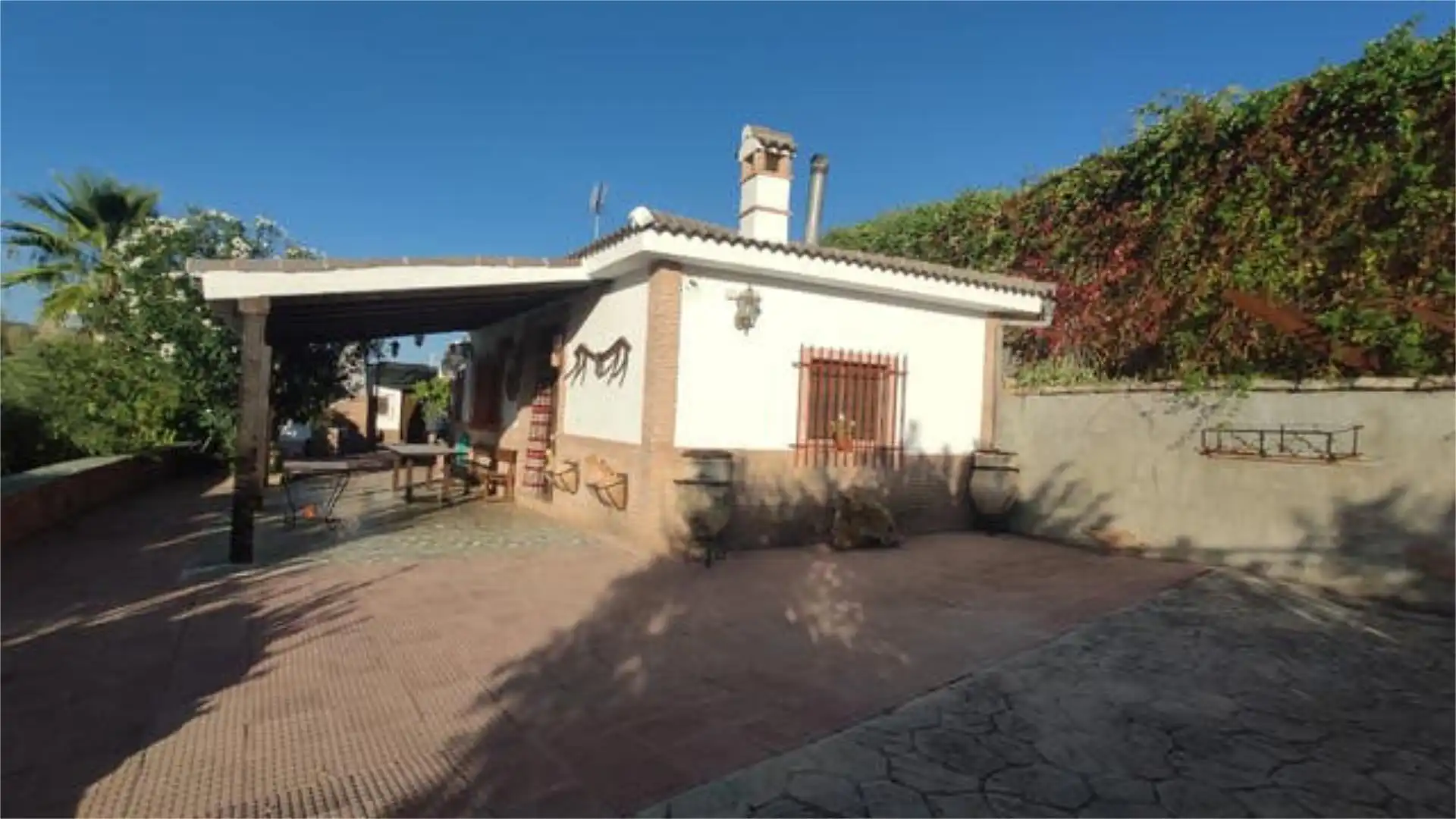 Vista exterior de Casa o chalet de alquiler en Castillo de Locubín con Jardín privado y Piscina