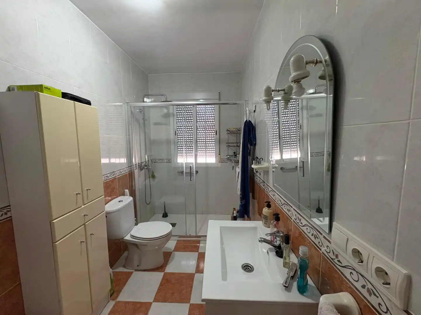 Baño de Piso en venta en Carboneros con Aire acondicionado, Calefacción y Jardín privado