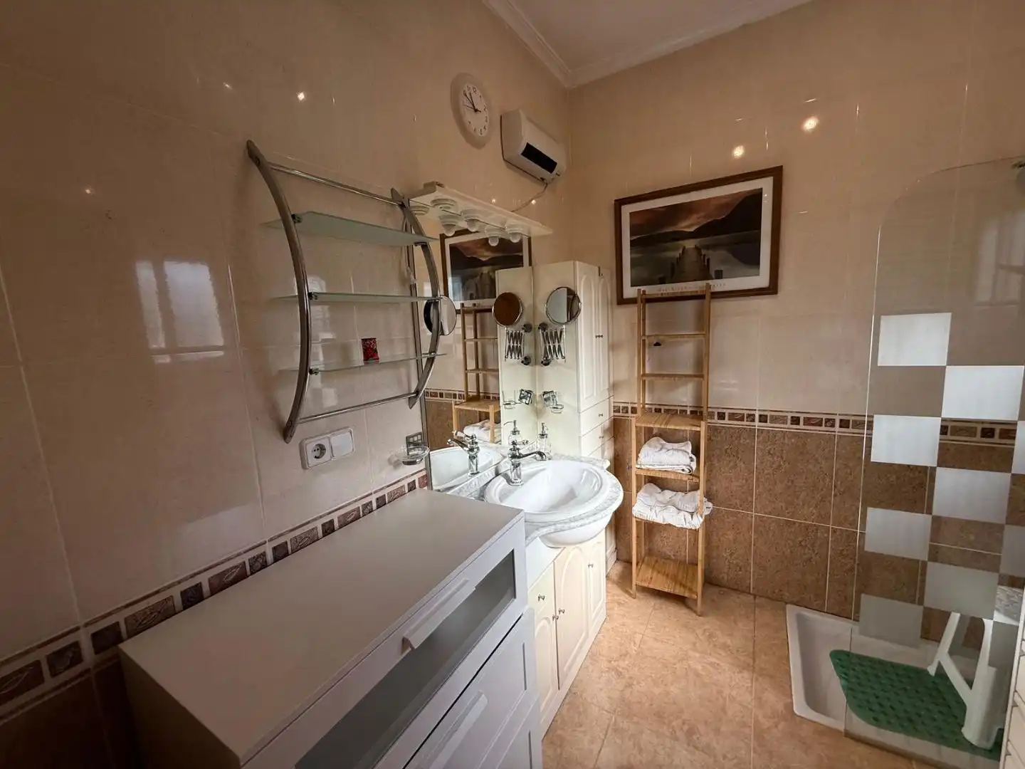 Casa o chalet en venta en Camino de la Torre Los Pavos, 81, Catral Baño de Casa o chalet en venta en Catral con Aire acondicionado, Terraza y Piscina
