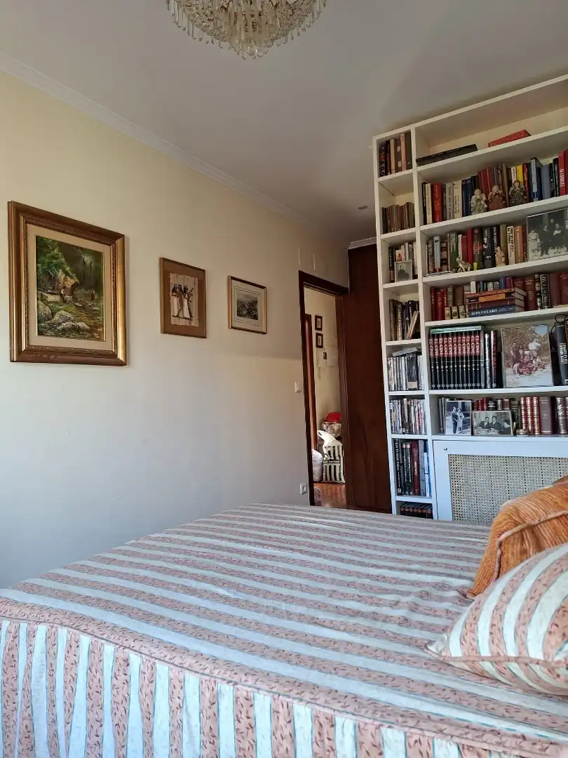 Pis en venda a Arenalde, 11, Okondo Dormitori de Pis en venda en Okondo amb Terrassa