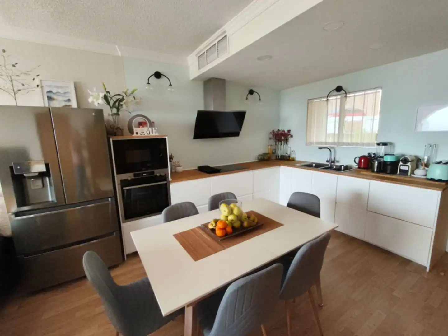 Wohnung zum Verkauf in Calle Olmos, 19, Cerrado de Calderón - Hacienda Paredes Küche von Wohnung zum Verkauf in Málaga Capital mit Klimaanlage, Terrasse und Schwimmbad