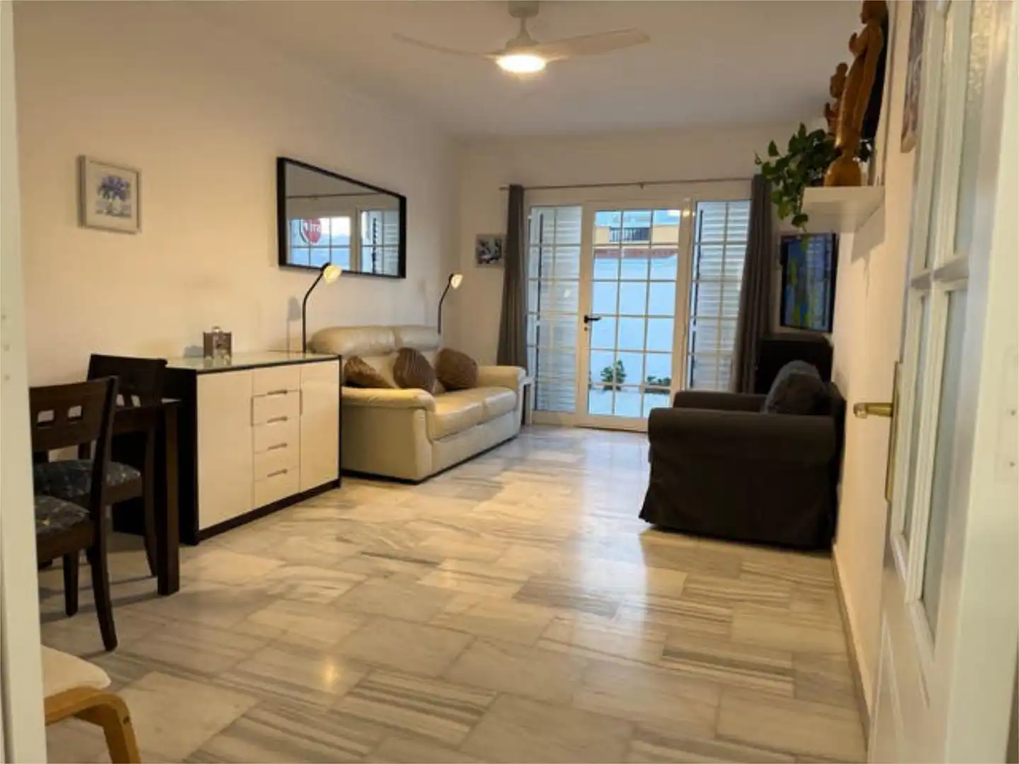 Casa o chalet en venta en Castillo del Romeral - Juan Grande Sala de estar de Casa o chalet en venta en San Bartolomé de Tirajana con Calefacción, Jardín privado y Terraza