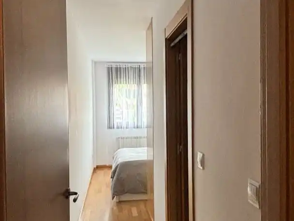 Wohnung zur Miete in Calle Los Magnolios, 29, Llanera Wohnung zur Miete in Llanera mit Schwimmbad
