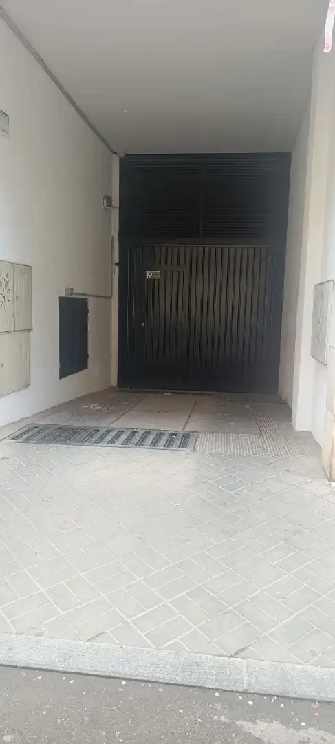 Garage for sale in Calle de Abastos, 112, Centro Parking of Garage for sale in Aranjuez